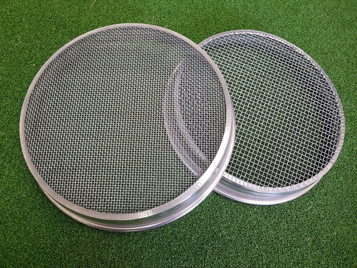 Gold Sieve Set - 1/4 inch and 1/8 mesh