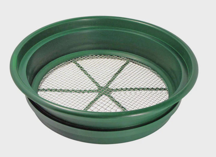 Wire Sifting Pan 1/8"