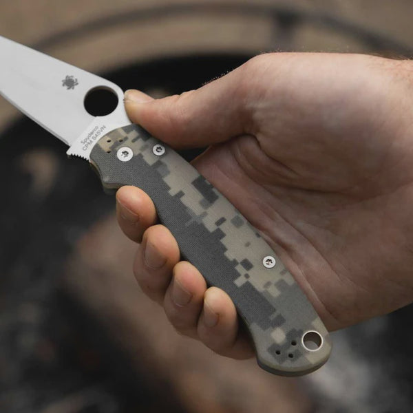 Spyderco  Para Military 2 Knife G-10