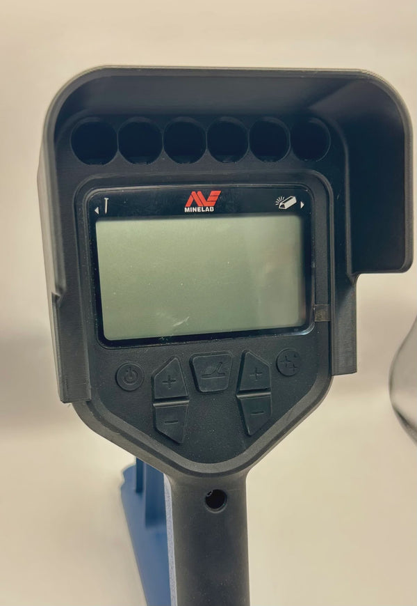 Minelab GOLD MONSTER 2000 Series Screen Cover with Integrated Sound Horn
